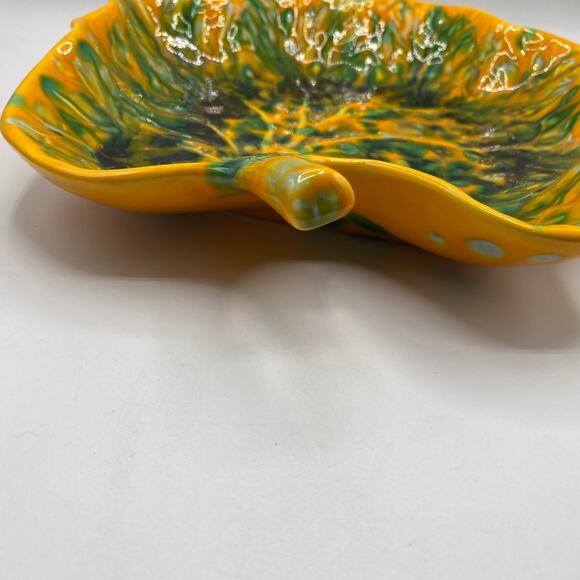 Vintage Holland Mold‎ Drip Glazed Ceramic Leaf Dish - Picture 3 of 6